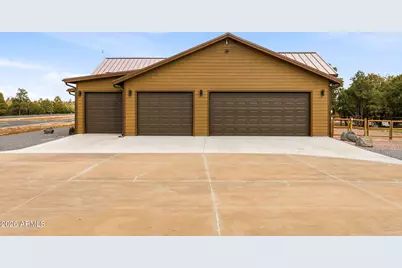 2344 Hellcat Circle, Overgaard, AZ 85933 - Photo 29