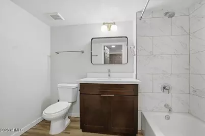 813 E Marlette Avenue, Phoenix, AZ 85014 - Photo 19