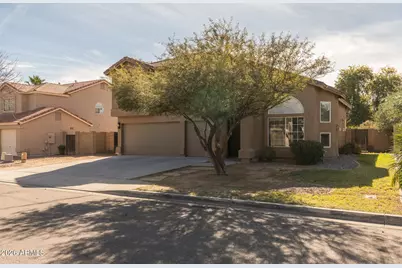 979 E Rosebud Drive, San Tan Valley, AZ 85143 - Photo 3