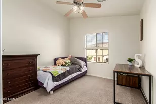 2725 E Mine Creek Rd, Phoenix, AZ 85024 - Photo 19