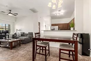 2725 E Mine Creek Rd, Phoenix, AZ 85024 - Photo 11