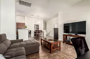 2725 E Mine Creek Rd, Phoenix, AZ 85024 - Photo 9