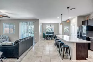 18662 W Foothill Dr, Surprise, AZ 85387 - Photo 5