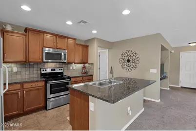 915 W Desert Seasons Drive, San Tan Valley, AZ 85143 - Photo 11