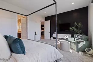 6166 N Scottsdale Rd, Paradise Valley, AZ 85253 - Photo 7