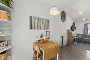 3120 N 67th Ln, Phoenix, AZ 85033 - Photo 11