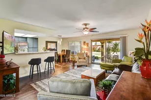 9808 W Kerry Ln, Peoria, AZ 85382 - Photo 3