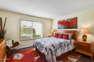 9808 W Kerry Ln, Peoria, AZ 85382 - Photo 11