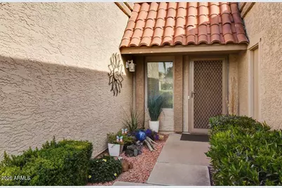 9808 W Kerry Lane, Peoria, AZ 85382 - Photo 3