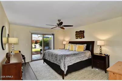 9808 W Kerry Lane, Peoria, AZ 85382 - Photo 11