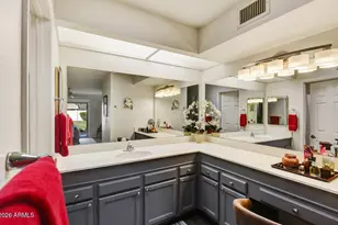 9808 W Kerry Ln, Peoria, AZ 85382 - Photo 9