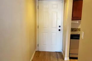 3434 W Danbury Dr, Phoenix, AZ 85053 - Photo 7