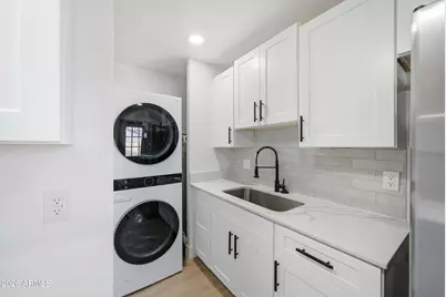 8043 W Tuckey Lane, Glendale, AZ 85303 - Photo 29