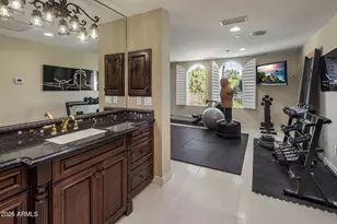 6611 N 64th Pl, Paradise Valley, AZ 85253 - Photo 25