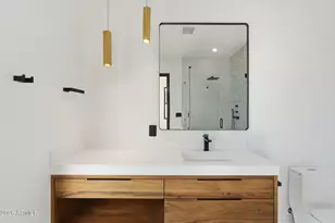 3106 N Valencia Ln, Phoenix, AZ 85018 - Photo 35