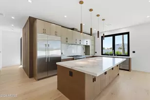 3106 N Valencia Ln, Phoenix, AZ 85018 - Photo 15