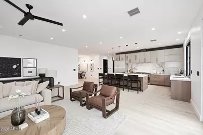 3106 N Valencia Lane, Phoenix, AZ 85018 - Photo 11