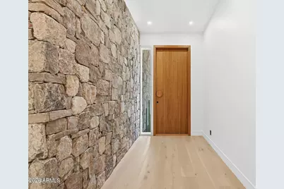 3106 N Valencia Lane, Phoenix, AZ 85018 - Photo 5