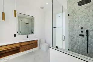 3106 N Valencia Ln, Phoenix, AZ 85018 - Photo 37