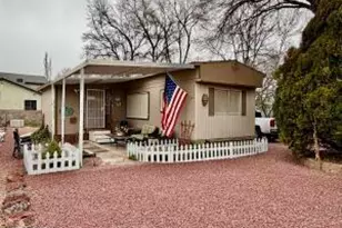 837 Division St, Prescott, AZ 86301 - Photo 1