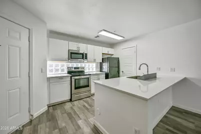 3065 N 67th Avenue #137, Phoenix, AZ 85033 - Photo 7