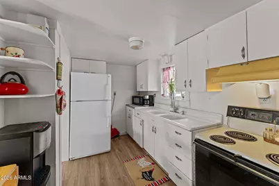 100 Swilling Avenue, Wickenburg, AZ 85390 - Photo 15