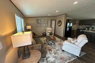 4635 N Sierra Dr, Casa Grande, AZ 85194 - Photo 3