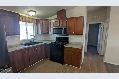 7807 E Main Street #G-32, Mesa, AZ 85207 - Photo 3