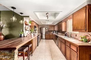 5691 E Calle Mirage, Apache Junction, AZ 85119 - Photo 7