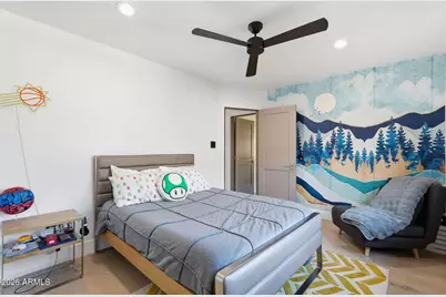 3901 E Weldon Avenue, Phoenix, AZ 85018 - Photo 23