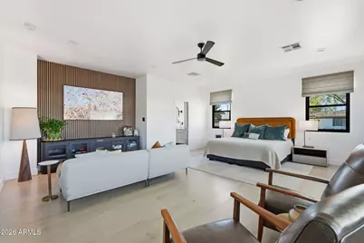 3901 E Weldon Avenue, Phoenix, AZ 85018 - Photo 17