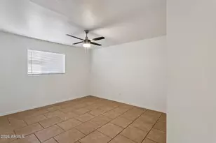 5662 W Mariposa St, Phoenix, AZ 85031 - Photo 15