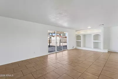 5662 W Mariposa Street, Phoenix, AZ 85031 - Photo 5