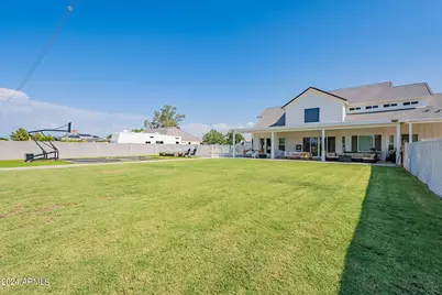 15908 E Vaughn Avenue, Gilbert, AZ 85234 - Photo 85