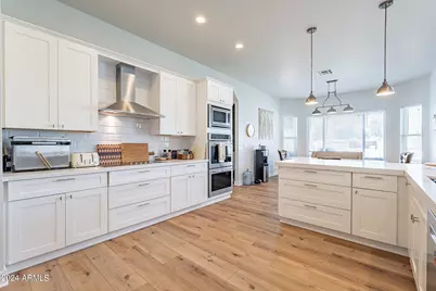 15908 E Vaughn Avenue, Gilbert, AZ 85234 - Photo 17