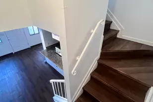 8426 N 34th Dr, Phoenix, AZ 85051 - Photo 5