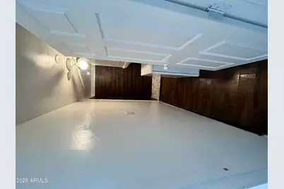 8426 N 34th Drive, Phoenix, AZ 85051 - Photo 9