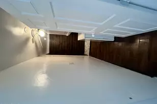 8426 N 34th Dr, Phoenix, AZ 85051 - Photo 9