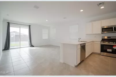 12517 W Luxton Lane, Avondale, AZ 85323 - Photo 5