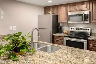 3535 W Monte Cristo Avenue #108, Phoenix, AZ 85053 - Photo 3