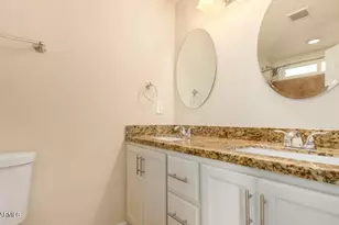 919 E La Jolla Dr, Tempe, AZ 85282 - Photo 9