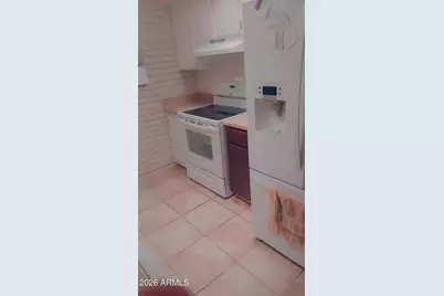 9905 W Hawthorn Drive, Sun City, AZ 85351 - Photo 5