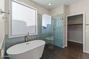 6207 W Wikieup Ln, Glendale, AZ 85308 - Photo 11