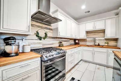 13578 N 152nd Drive, Surprise, AZ 85379 - Photo 7