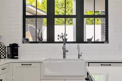 6736 E Monterosa Street, Scottsdale, AZ 85251 - Photo 13