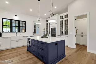 6736 E Monterosa St, Scottsdale, AZ 85251 - Photo 11