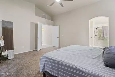 2412 E Rosemonte Drive, Phoenix, AZ 85050 - Photo 19