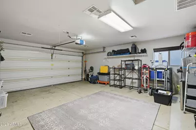 2412 E Rosemonte Drive, Phoenix, AZ 85050 - Photo 23