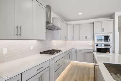 7938 W Griswold Road, Peoria, AZ 85345 - Photo 19