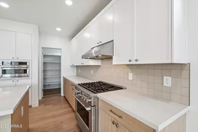 5537 E Earll Drive, Phoenix, AZ 85018 - Photo 15